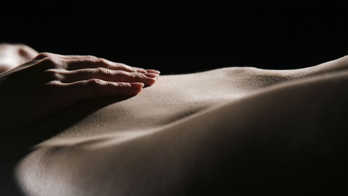 Desmistificando a massagem tântrica: Como funciona e porque funciona?